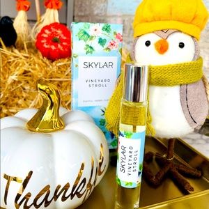 Skylar Vineyard Stroll ❌SOLD❌